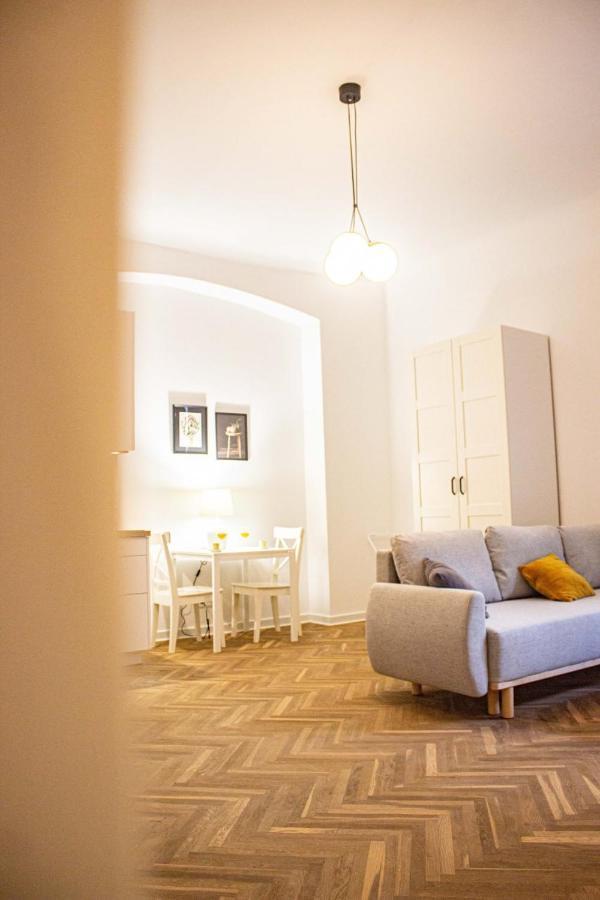 Mieszkanie W Sercu Warszawy Warschau Exterior foto